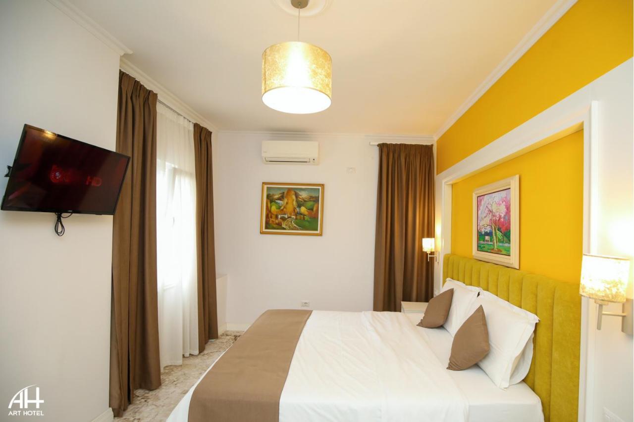 Art Hotel ติรานา ภายนอก รูปภาพ